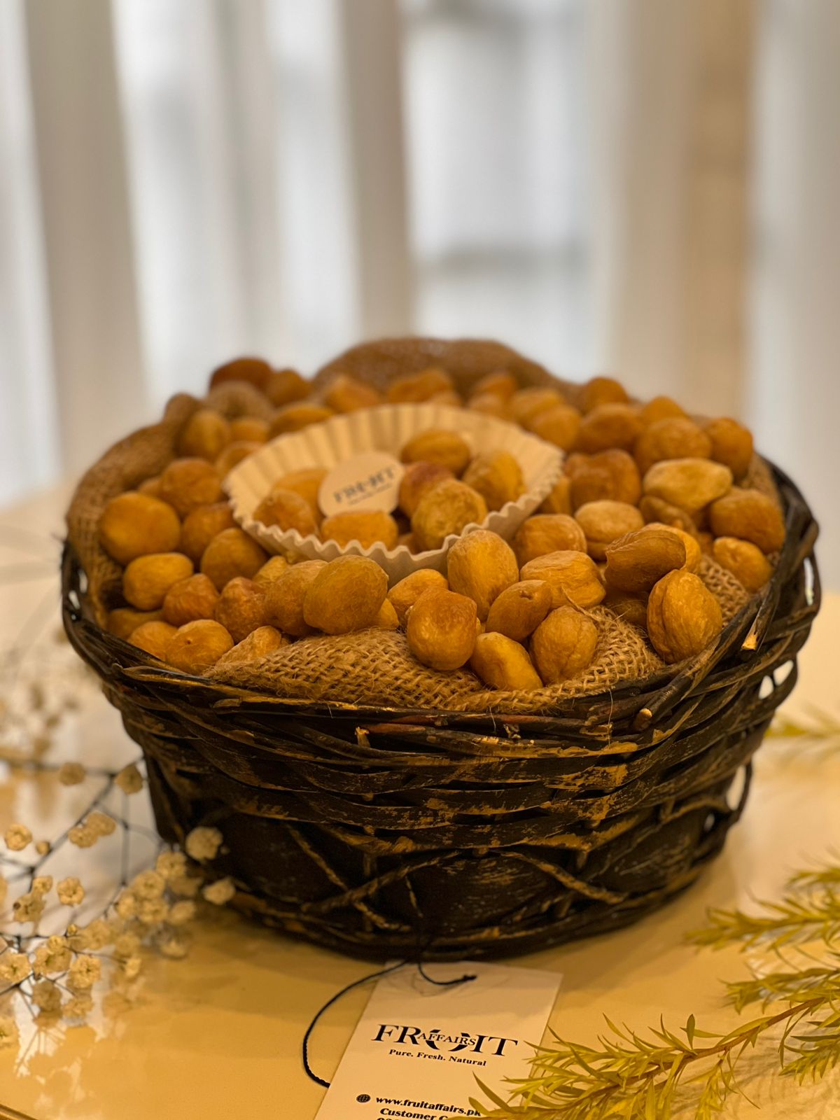 Premium Dried Apricot (Khurbani) Basket
