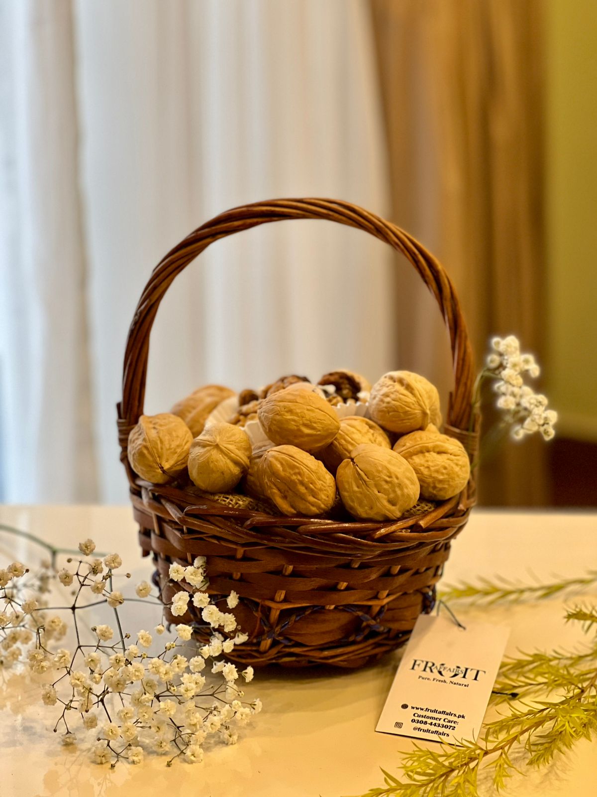 Premium Walnut (Akhrot) Basket – 1 KG